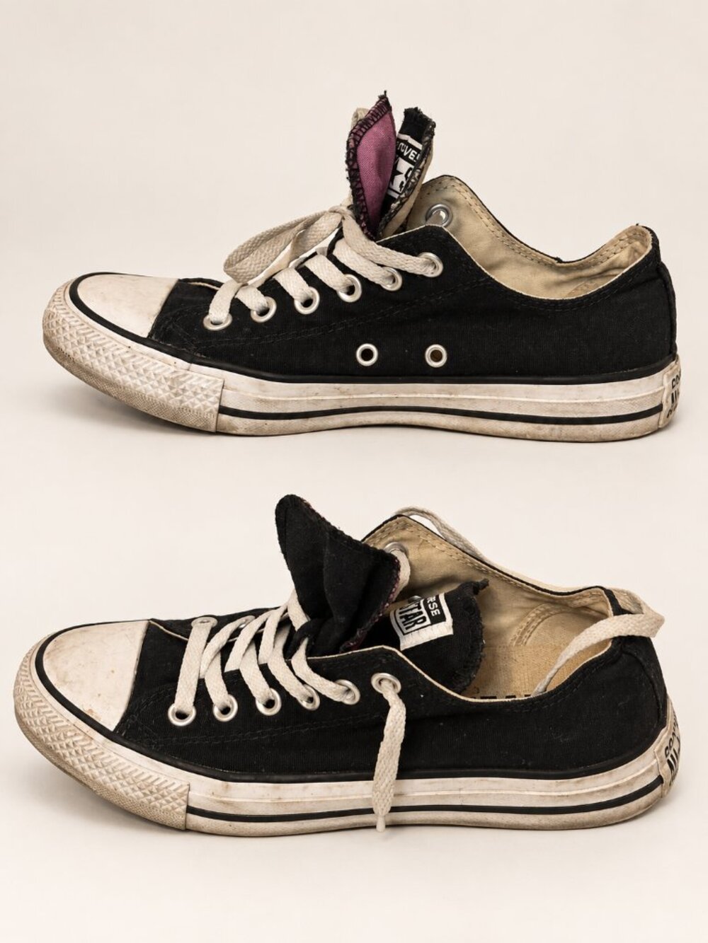 Converse Chuck Taylor Black Low Top Purple Detail Women's 7